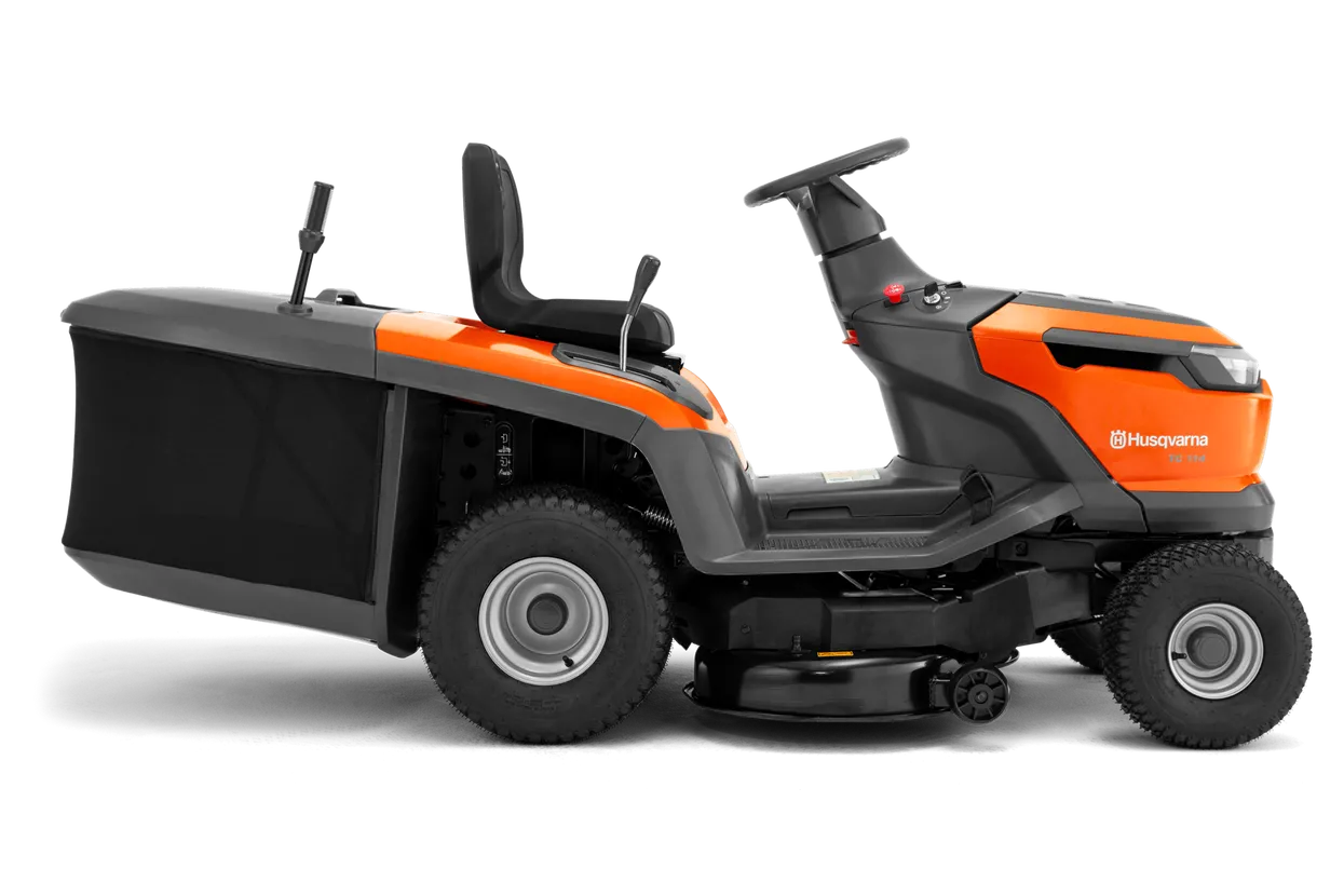 Husqvarna TC114 Lawn Tractor w/ Integrated collector