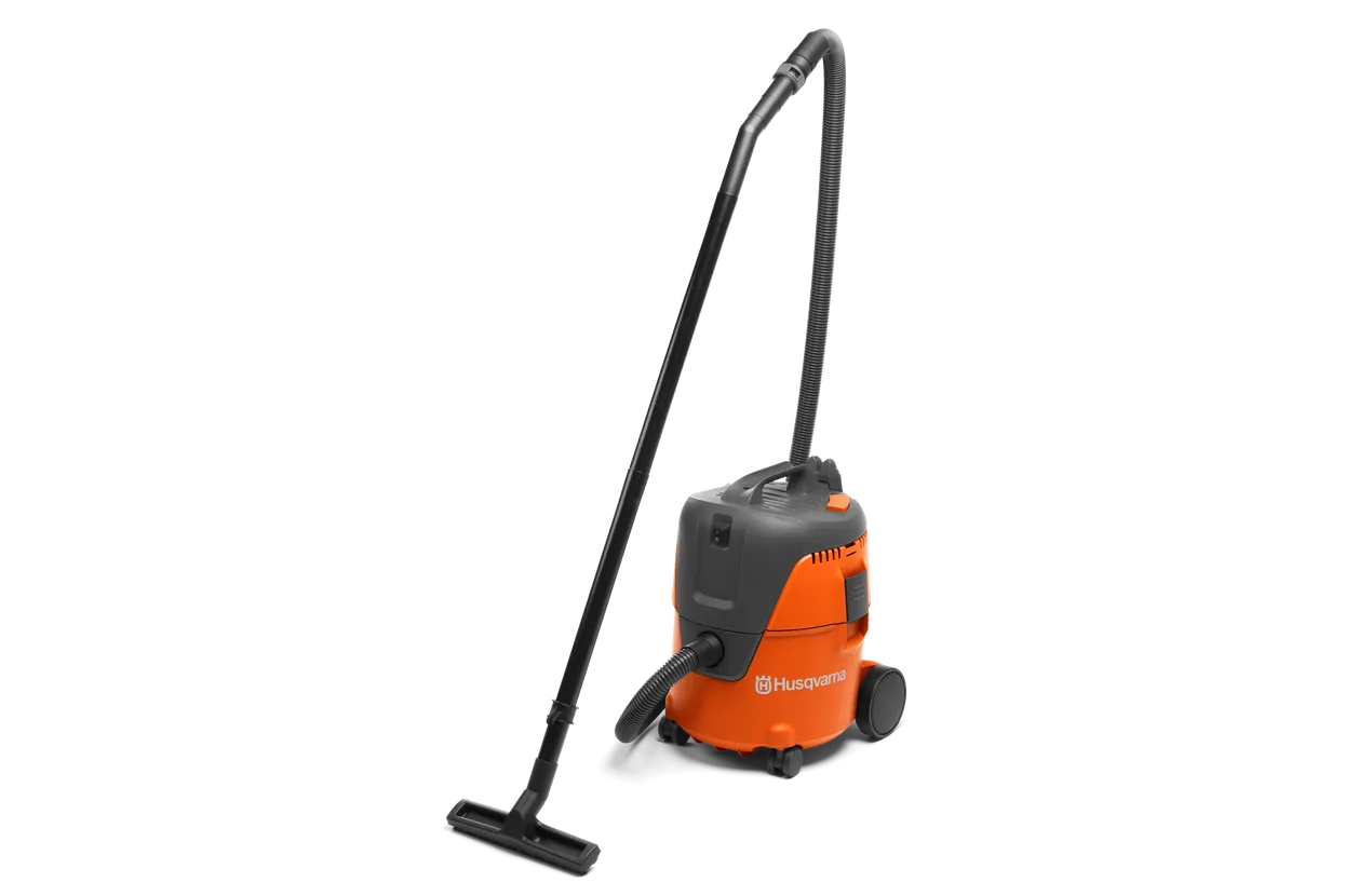 Husqvarna WDC220 Vacuum Cleaner