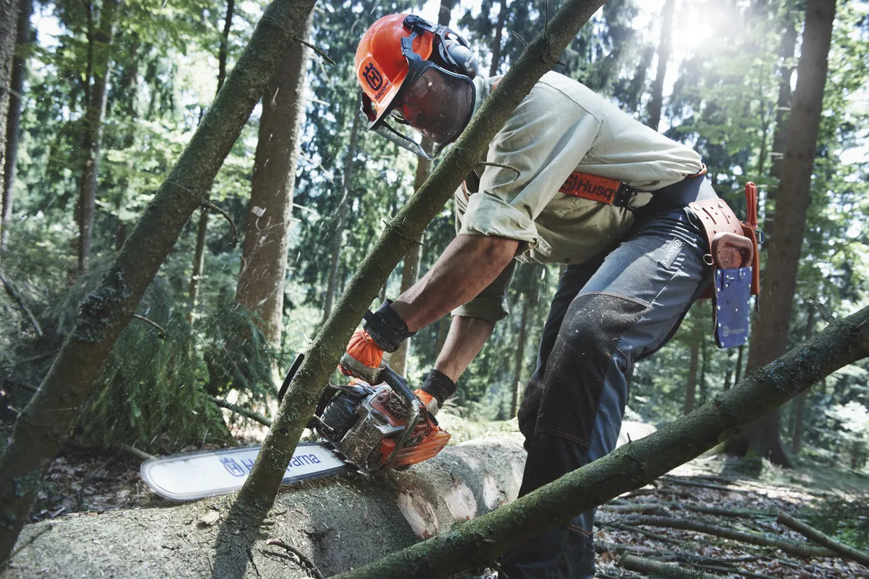 Husqvarna 562XP 20" Chainsaw