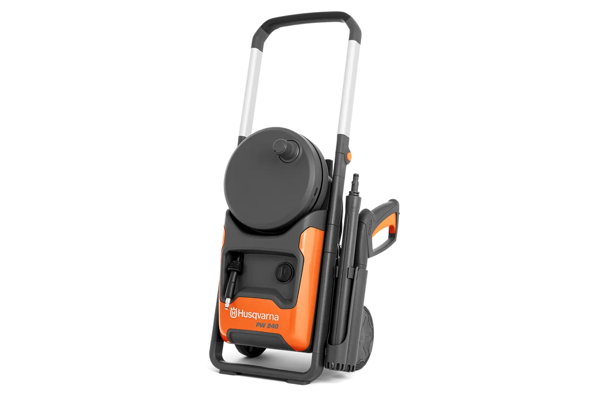 Husqvarna PW240 pressure washer