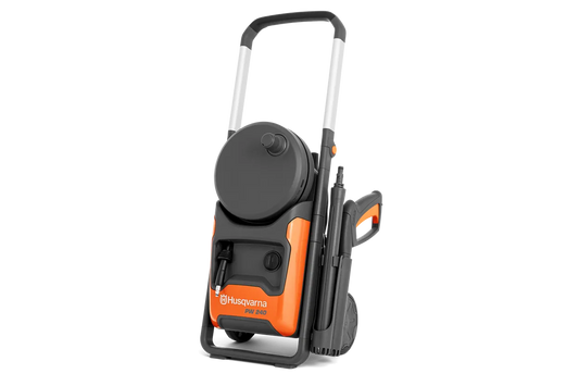 Husqvarna PW240 pressure washer