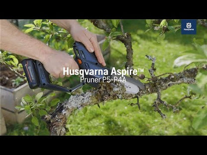 Husqvarna Aspire™ P5 Pruner / PE5 Pole saw 18v