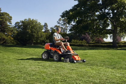 Husqvarna R214TC Ride-on Front Mower